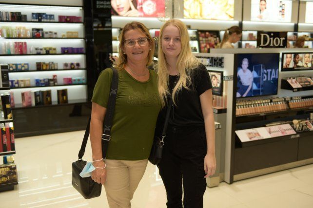 Elisabeth Alal y Belén Nardelli