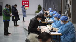China vacunó a 100 millones de habitantes en seis días y acumula mil millones de inoculados