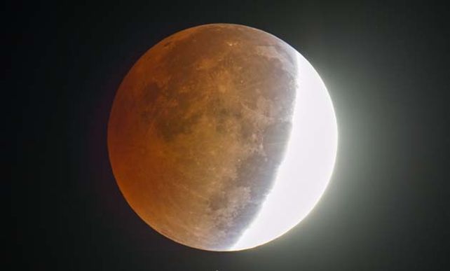 Imágenes del eclipse en Carolina del Norte. (Foto AP)
