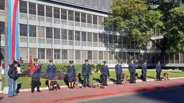Paraná: honraron a Manuel Belgrano en Plaza Mansilla