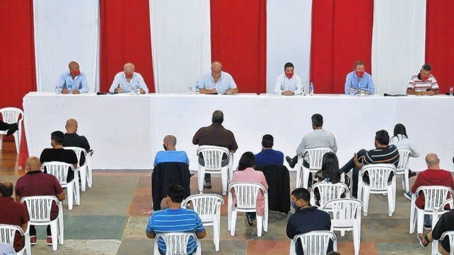 Ya tiene fecha la reunión de Spahn y la oposición en Unión