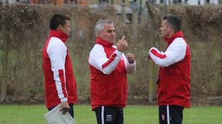 Unión volvió al trabajo con Madelón al frente