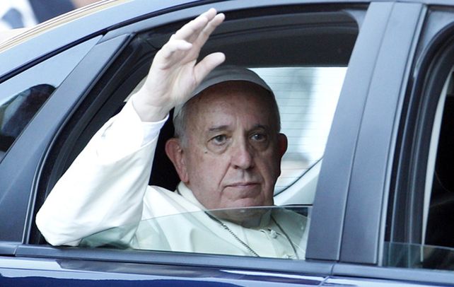 Paren la mano. Francisco fustigó también a los medios que desinforman.