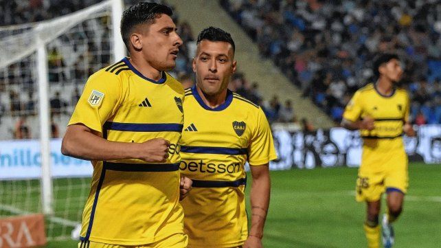 Miguel Merentiel marcó el primer gol de Boca en Mendoza.