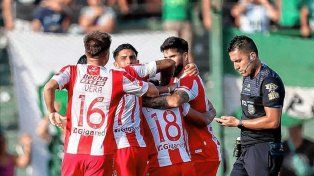 Unión comenzó a despegar con el despertar de sus delanteros