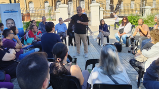 El senador nacional y candidato a convencional constituyente Marcelo Lewandowski se reunió con trabajadores de la educación.