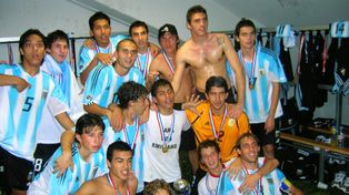 Fue campeón con Messi en el sub-20 y luego se convirtió en referente del fútbol de Suiza