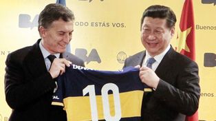 Y con la 10... sale a  la cancha Xi Jinping