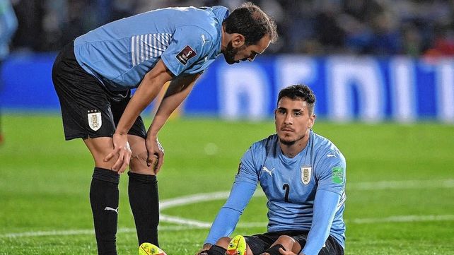 El defensor Josema Giménez es una de las dudas en Uruguay para visitar a Argentina.&nbsp;