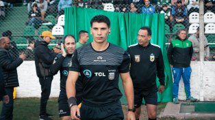 El único antecedente de Colón con Felipe Viola terminó en una noche caótica en Santa Fe