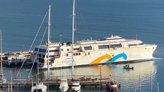 El buque Francisco volverá a unir Buenos Aires y Piriápolis