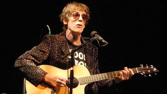 El cumpleaños de Spinetta llega con el regalo del nuevo álbum Ya no mires atrás