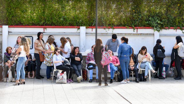 Unos 5.300 docentes de Entre Ríos terminaron el ciclo formativo para asumir cargos en distintos niveles.&nbsp;