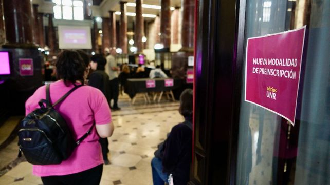 Escuela de Oficios: más de 850 personas se anotaron en solo unas horas a los cursos de la UNR