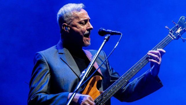 Pedro Aznar vuelve a Rosario para celebrar cincuenta años de carrera: se presenta el sábado 15 en el Teatro El Círculo