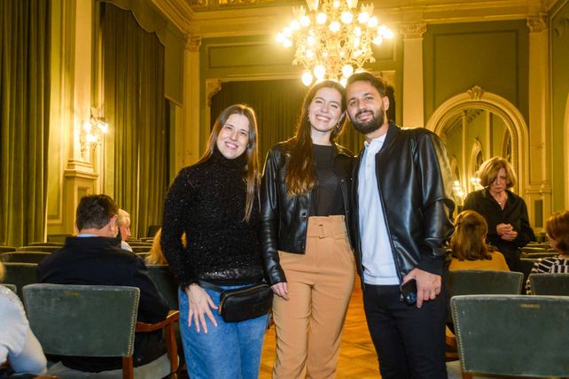 Celina Hernández, Ceci Oriolani y Milton Müller.  