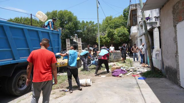Se incendió la casa de un acumulador compulsivo en barrio Belgrano
