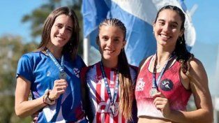 Denise Garetto de Unión en triple salto con 12.20 metros se llevó el primer lugar, y su hermana Leila, fue segunda.