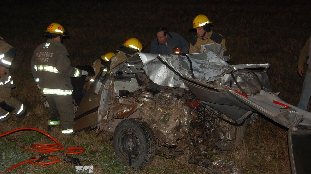 Tragedia en la ruta provincial 14: tres muertos y cinco heridos en ...