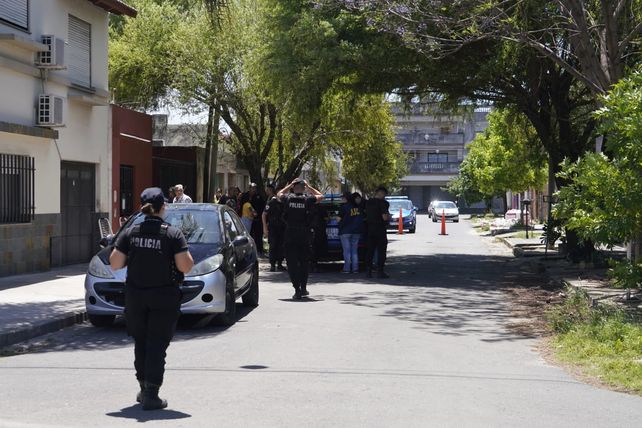 Claudio Ezequiel Ríos fue hallado muerto en una casa del barrio Las Delicias.