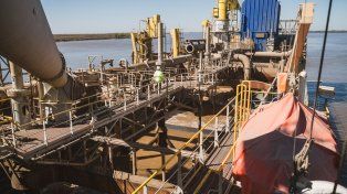 Hidrovía: Jan De Nul solicita la descalificación de DEME por graves irregularidades