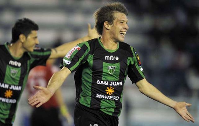 En la mira. El delantero de San Martín es pretendido por varios clubes.