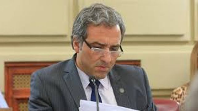 Oscar Mart&iacute;nez