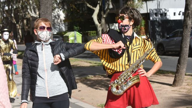 Postales de un domingo de caminatas en Rosario