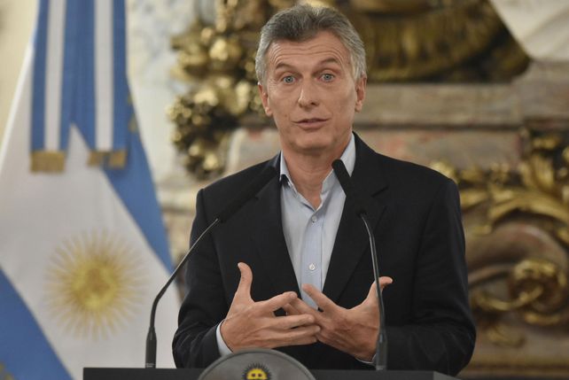 El presidente Mauricio Macri no se quedó atrás y le contestó a Rihanna por Twitter