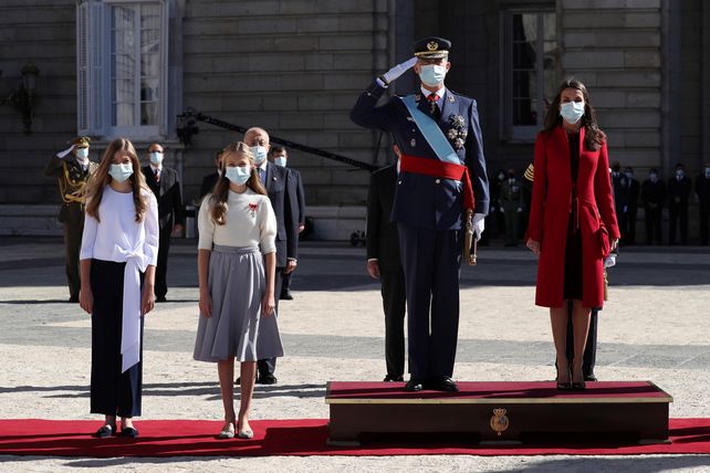 Veinte imágenes del lunes en un mundo en crisis por el coronavirus