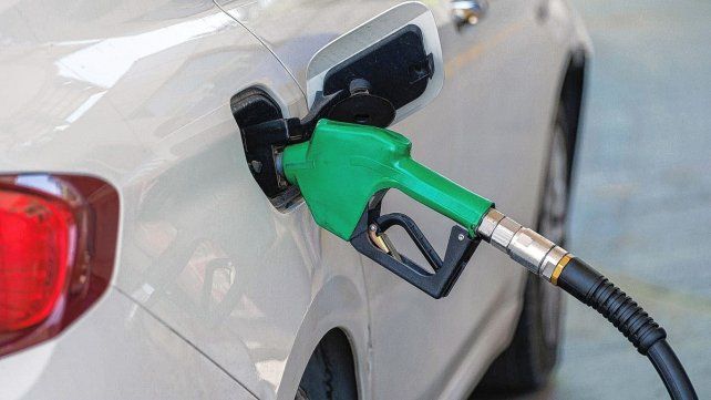 Nafta o diesel: ¿cuál es el mejor combustible en Argentina?