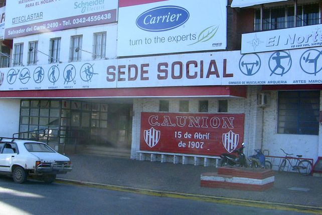 Unión solo permitirá el ingreso a la sede de los socios que presenten su carnet