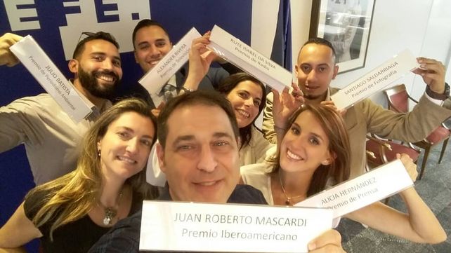 Un periodista rosarino recibió el premio Rey de España