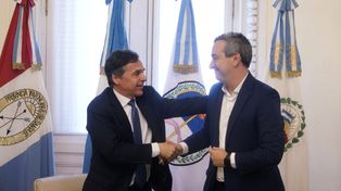 El Ministro de Transporte Diego Giuliano y el intendente Pablo Javkin firmaron el acta de acuerdo por la tarjeta Sube.