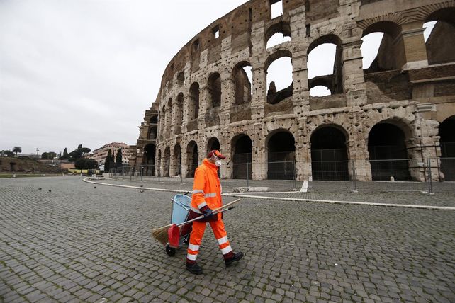 Italia acumula 121.433 fallecidos por coronavirus desde que comenzó la pandemia