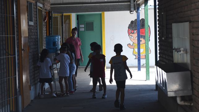 Amsafé Rosario remarcó la situación de emergencia que atraviesan 14 escuelas de la ciudad.&nbsp;
