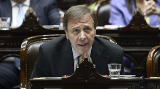 Zago apuntó contra Adorni y señaló la existencia de una interna en el núcleo de poder.