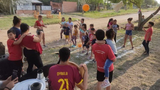 Los gurises de barrio San José compartieron una linda jornada.