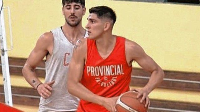 Mauro Natta viene de jugar en Provincial y llega a Rivadavia Juniors.