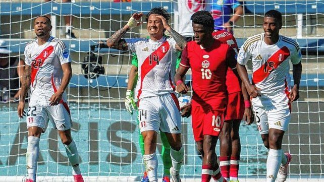Perú perdió con Canadá y complicó sus chances de acceder a cuartos de final.