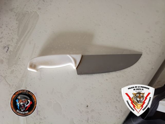 La cuchilla incautada tras la violenta pelea entre padre e hija