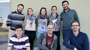 Una proteína que permite a las plantas adaptarse al entorno