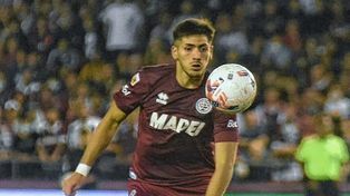 El defensor Kevin Lomónaco dejó Lanús para sumarse al Red Bull Bragantino de Brasil.