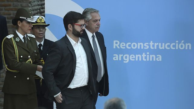 Fernández y Boric reivindicaron la hermandad de Chile y Argentina