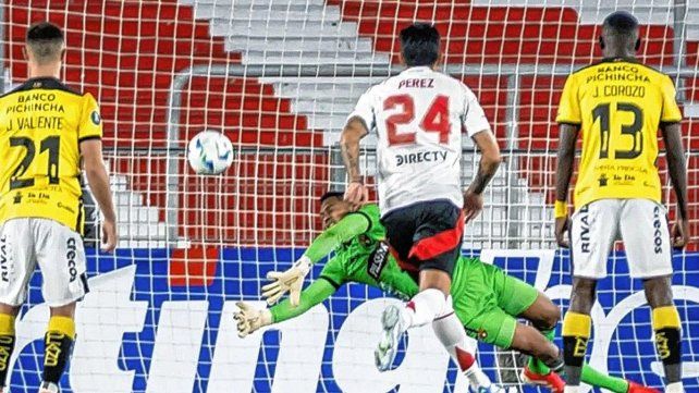 La racha negativa de River con los penales se estiró ante Barcelona de Ecuador