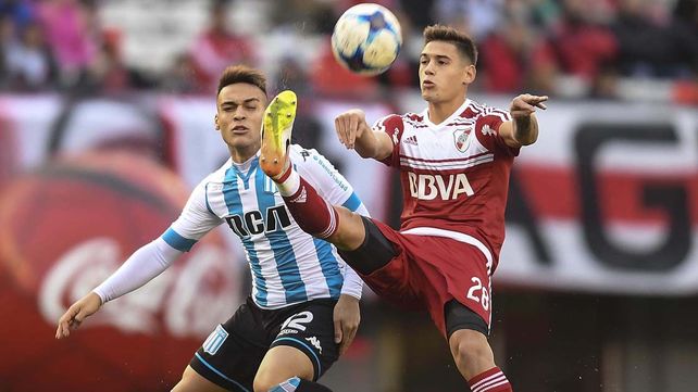 River cayó ante Racing en el Monumental y quedó afuera de la lucha por el título