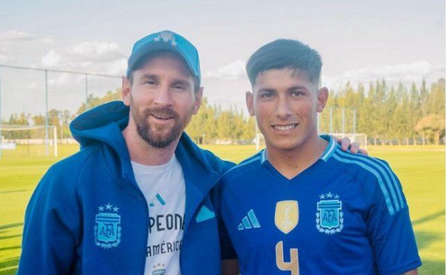 Lautaro Vargas, lateral de Unión, en su momento soñado con Leo Messi