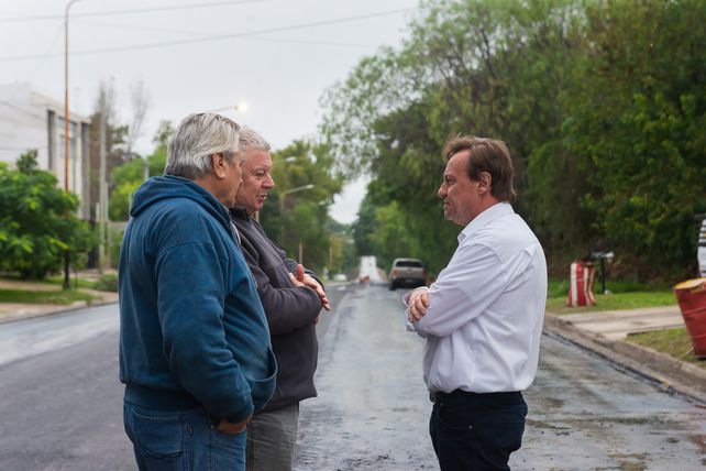 Se repavimentan unos 1.500 metros de red vial en la zona sur