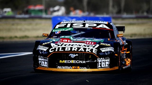 Julián Santero y el Mustang que se mostró a sus anchas en San Luis. Se corre la 11ª fecha del Turismo Carretera