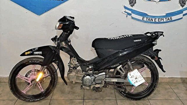 Balacera, persecución y un menor detenido con una moto robada
